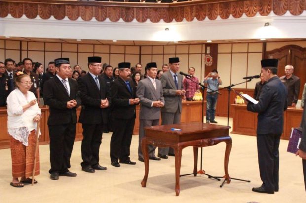Dosen STIKOM Bali Dilantik Jadi Anggota Komisi Informasi Daerah Bali