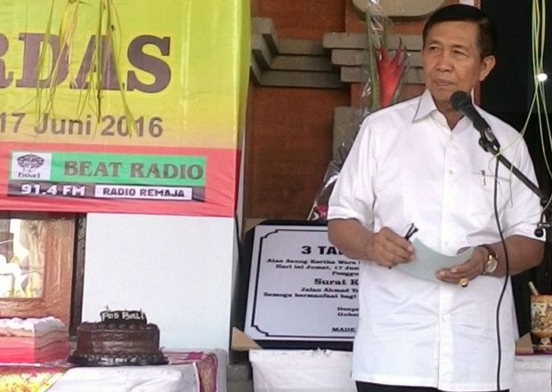 Gubernur Bali Mangku Pastika: Wartawan Bermodalkan Kartu Pers Sama dengan Pramuwisata Yang Menjual Kepala Turis