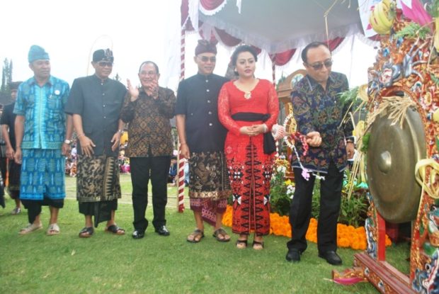Kementerian Pariwisata Apresiasi Ulun Danu Beratan Culture and Art Festival III