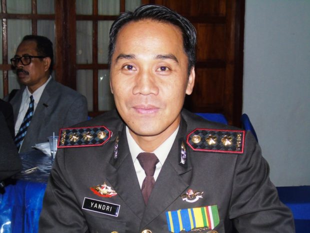 Kapolres Flotim Unjuk Ketegasan-Eks Kantor PU Dieksekusi
