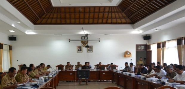 Bansos Tidak Kunjung Cair, Rapat Banggar Diwarnai Aksi WO Anggota Dewan