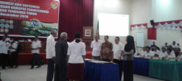 Kabupaten Sabu Raijua Raih Penghargaan LHKPN Award 2016
