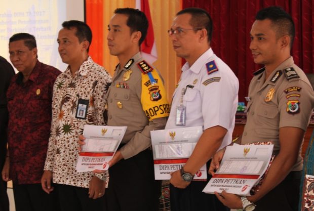 Polres Flotim dan Polres Lembata Satker Terbaik