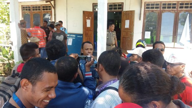 Persoalan Batas Lahan, Warga dan TNI AURI Nyaris Bentrok