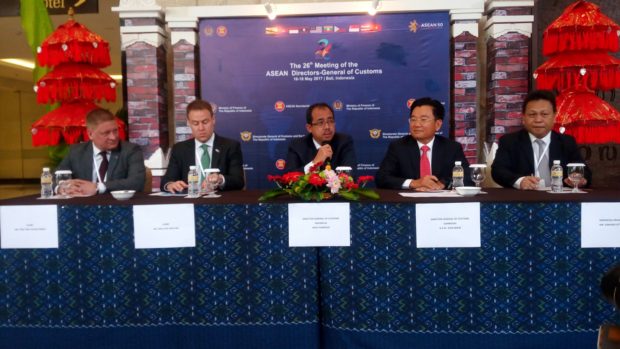 Strategi perdagangan di mcx