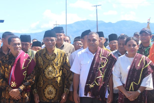 Warga Lohayong – Wulublolong Semakin Mesra, Bupati Flotim: Akhiri Konflik,Rekatkan Persaudaraan