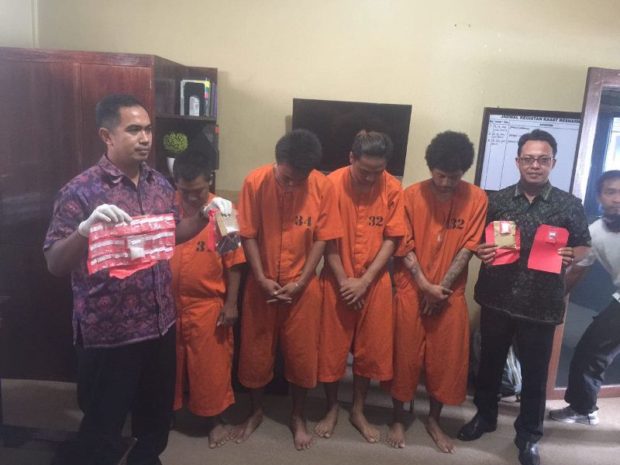 Simpan SS, Mahasiswa Seni Nyambi Pengedar Diciduk Petugas