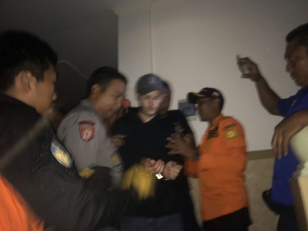 Mau Bunuh Diri, Bule Inggris Hendak Terjun dari Hotel
