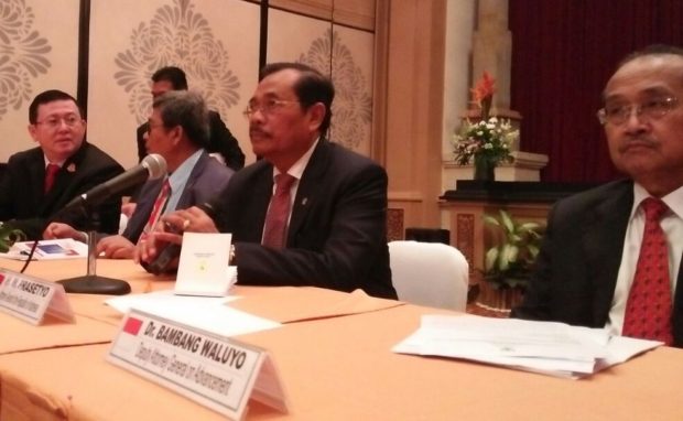 Jaksa Agung RI dan Singapura Tanda Tangan MoU Pemberantasan Korupsi