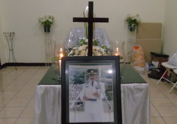 Mantan Bupati Flotim Dimakamkan di Taman Makam Pahlawan di Bali – Asisten III Wakili Bupati Flotim