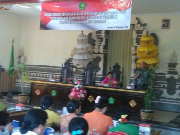Guru Agama Hindu Dibekali Bela Negara