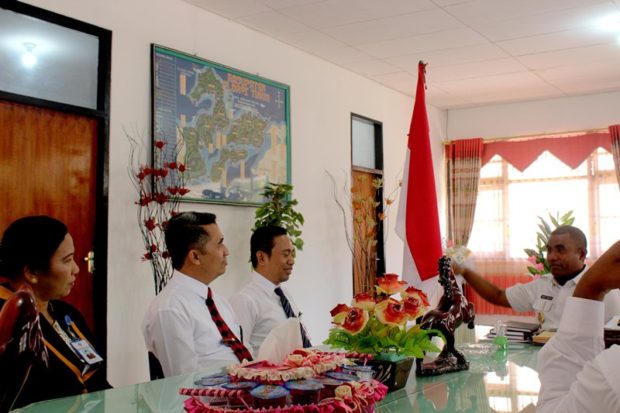 Perbankan Sinergi dengan Pemkab Flotim, Dukung Gerakan Menabung dari SD Untuk Kuliah