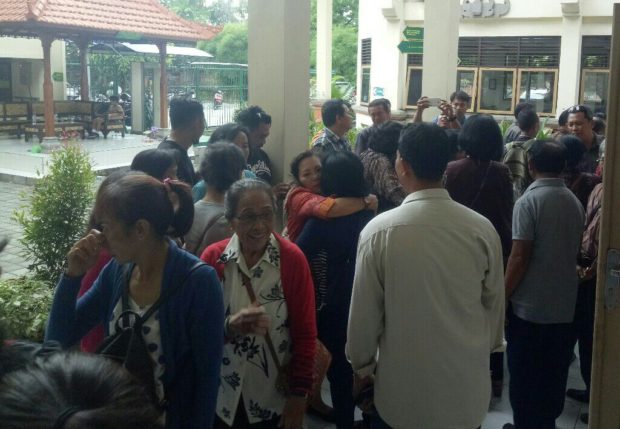 Pasca Dikabulkan Gugatan Praperadilan -Simon Nahak Siap Jalin Komunikasi dengan Kubu Sutaya