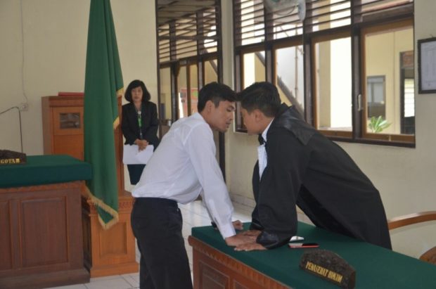 Terbukti Jadi Kurir Ekstasi, Sukron Wardana Divonis 12 Tahun Penjara