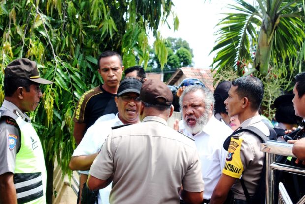 Kejari Larantuka Diduga Sarang Pemerasan, Didemo Rakyat Flotim