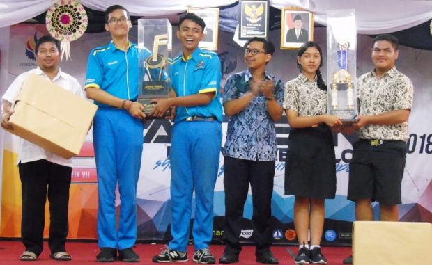 SMK TI Bali Global dan SMPN 3 Kuta Selatan Juara Umum FASTTEKNO 2018