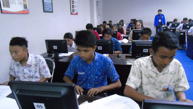 450 Peserta Ikut Festival Teknologi STIKOM Bali
