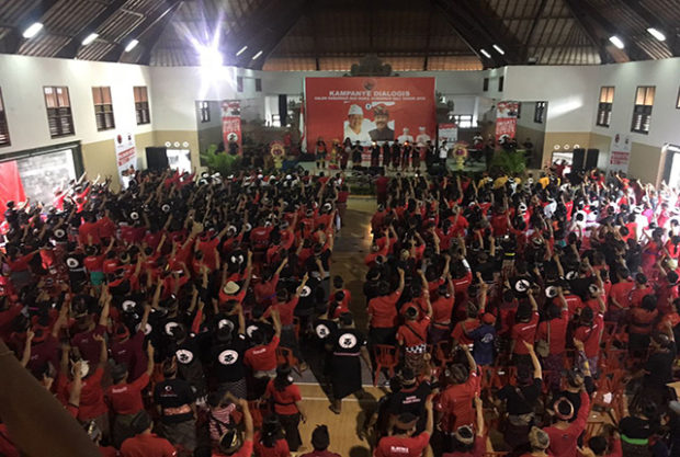 Warga Kampung Halaman Sudikerta, Bulat Dukung Koster-Ace