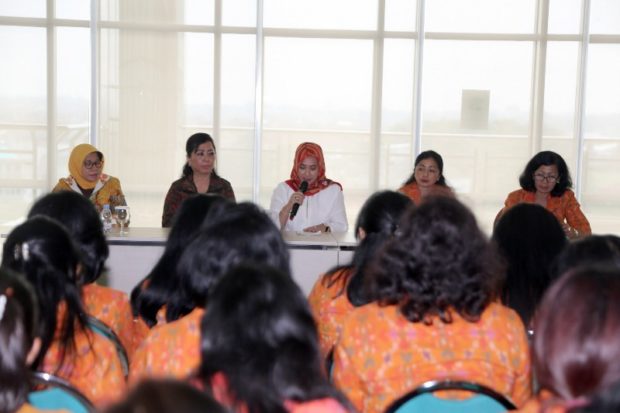 Dukung Karier Suami-Isteri Harus Dukung Melalui Peningkatkan Profesionalisme