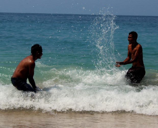 Pantai Lema-Liwo,’Surga’ Yang Belum Terjamah