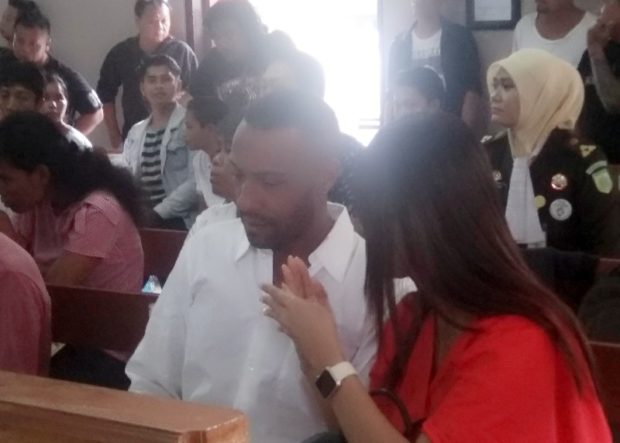 Terima Pesanan Cairan Untuk Vape Mengandung Narkotika, Eks Marinir AS Dihukum 1,5 Tahun