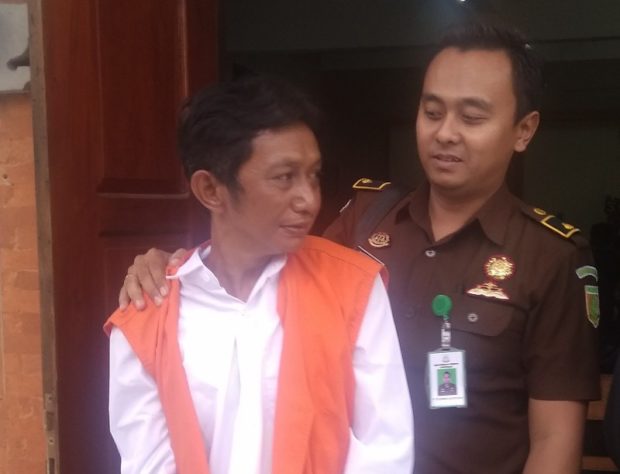 Simpan 50 Butir Ekstasi dan 53,71 Gram Sabu Divonis 11 Tahun Penjara