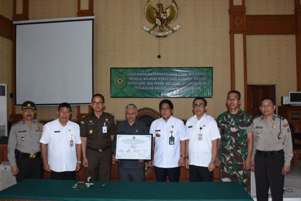 Pemkot Denpasar dan Pengadilan Negeri Denpasar Teken Fakta Integritas