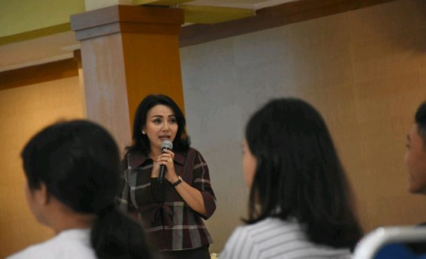 Ketua K3S Ny. Selly Ajak Bersemangat dalam Berkarya