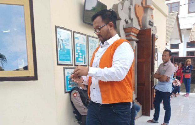 Impor Bahan Baku Ganja Sintetis, Sopir Freelance Dituntut 15 Tahun