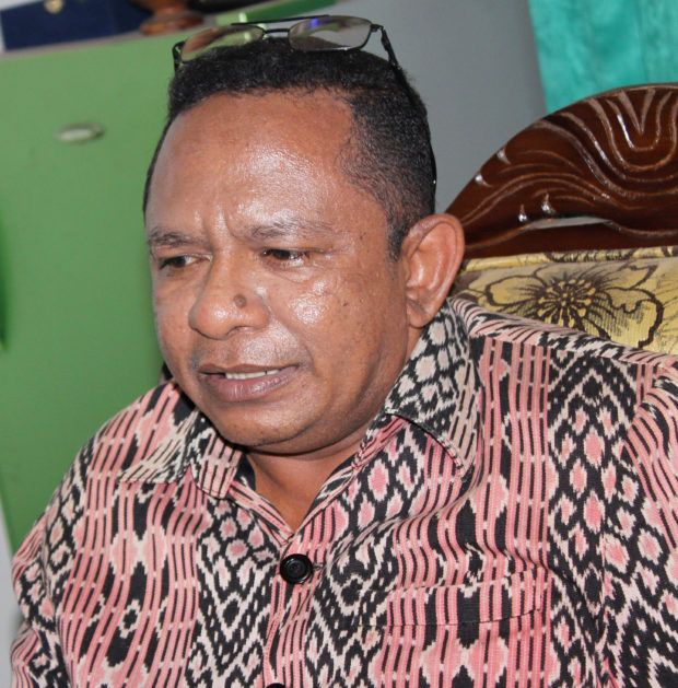 Dukcapil Flotim Bentuk Tim Khusus Pelayanan CPNSD