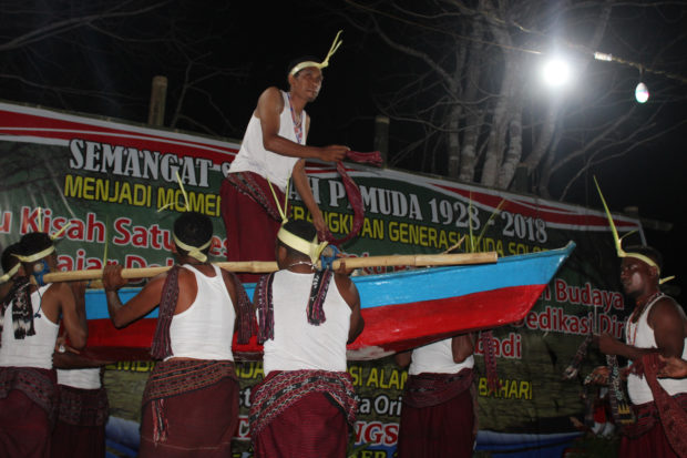 Nian Tena Lamawohong,Tarian Pamitan Penghuni Hutan