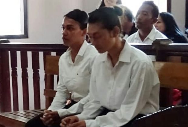 Diadili, Dua Waria yang Aniaya Bule Terancam 5,5 Tahun Penjara
