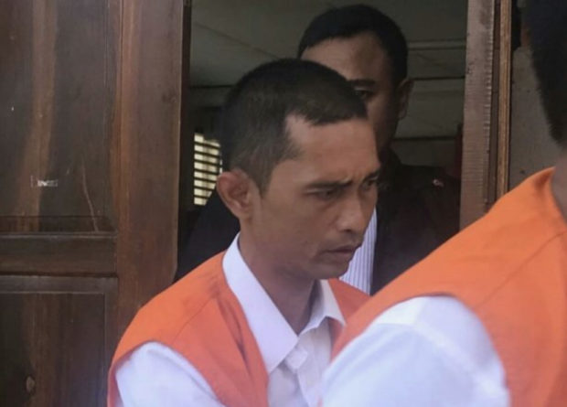Tipu Rp. 40 Juta, Mantan Pegawai Bank Dituntut 1,5 Tahun Penjara