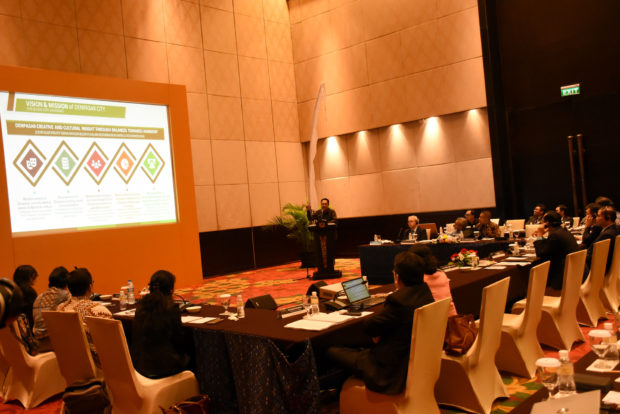 Jadi Pembicara, Rai Mantra Paparkan Inovasi Reformasi Birokrasi