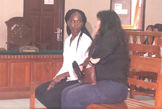 Cekik Pegawai Restauran, Wanita Asal Uganda Diadili di PN Denpasar