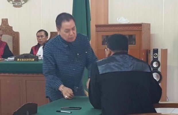 Terdakwa Penggelapan Sertifikat Senilai Rp. 7 M, Hanya Divonis 1,5 Bulan Penjara