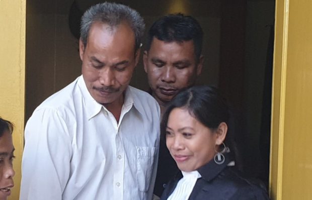 Mabuk Sambil Bawa Pedang, Nyoman Tinggal Dituntut Enam Bulan