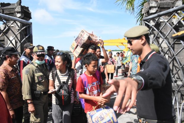 Tim Gabungan Kembali Sidak di Pelabuhan Benoa, 4 Penumpang Diamankan