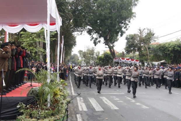 Meriahkan HUT Bhayangkara ke-73- Polwan Polda Bali Tampil Luar Biasa