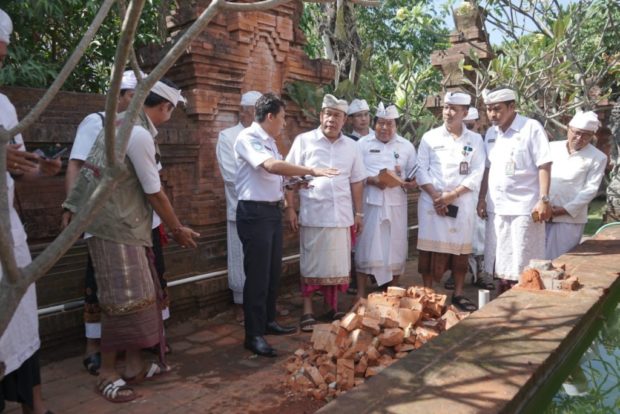 Diguncang Gempa 6 Magnitudo, Ulon Pura Agung Lokanatha Runtuh