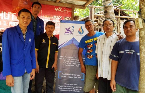 Tim Pengabdian STIKOM Bali Adakan Pelatihan Pengolahan Limbah Biogas Jadi Pupuk Organik