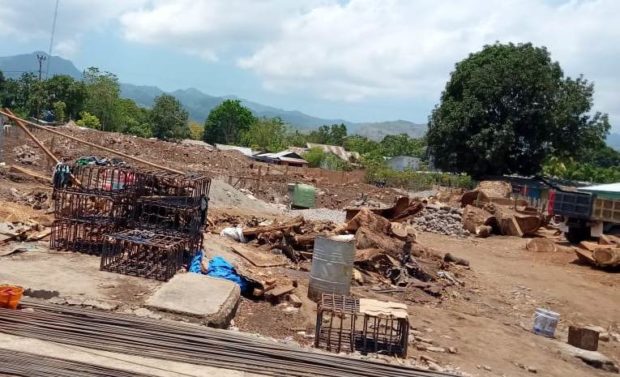 Pasar Rakyat Waiwadan Dipoles Dengan Bentuk Prototype