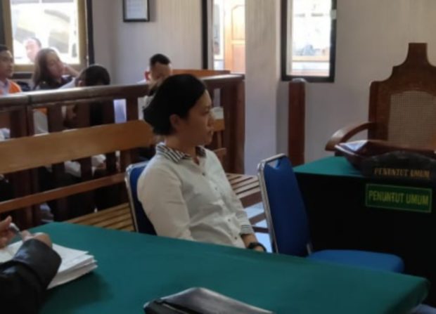 Nilep Komisi Karyawan, Leila Natalia Dituntut 1,5 Tahun Penjara