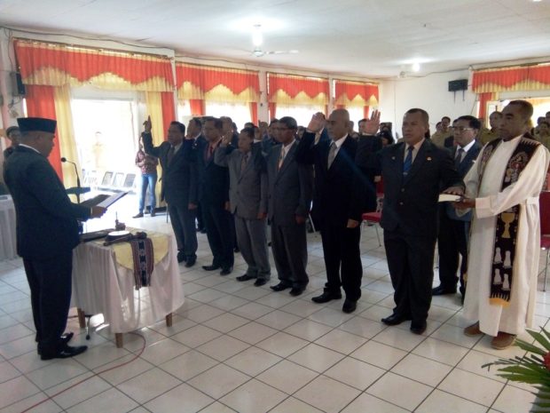 Bupati Anton Hadjon Rolling 2 Asisten dan 4 Kadis