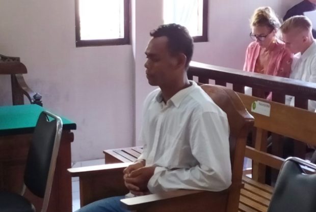 Ancam Sepupunya Pakai Pedang, Pria Asal Sumba Dibui 8 Bulan
