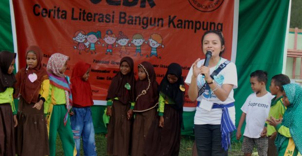 Teras Baca Ile Napo Tularkan Spirit Kebersamaan Bangun Kampung