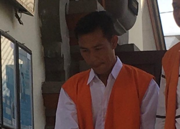 Tikam Istri Gara-gara Status FB, Arisita Diadili