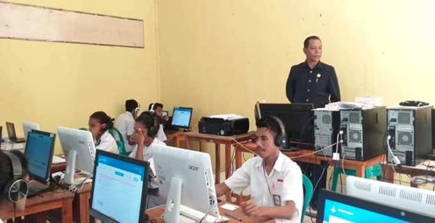 Sambut UN, SMAN I Solor Barat Adakan Simulasi UNBK