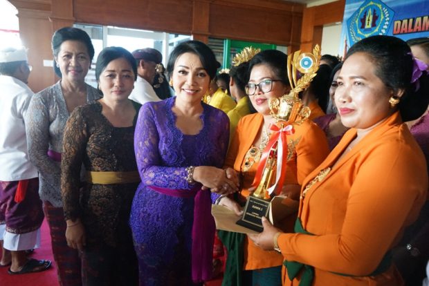 Peringati HUT Kota Denpasar Ke 232, PKK Denpasar Gelar Berbagai Lomba Pelestarian Adat Dan Budaya
