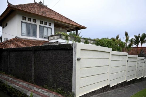 Agen Property Blokir Listing Villa Vannesa